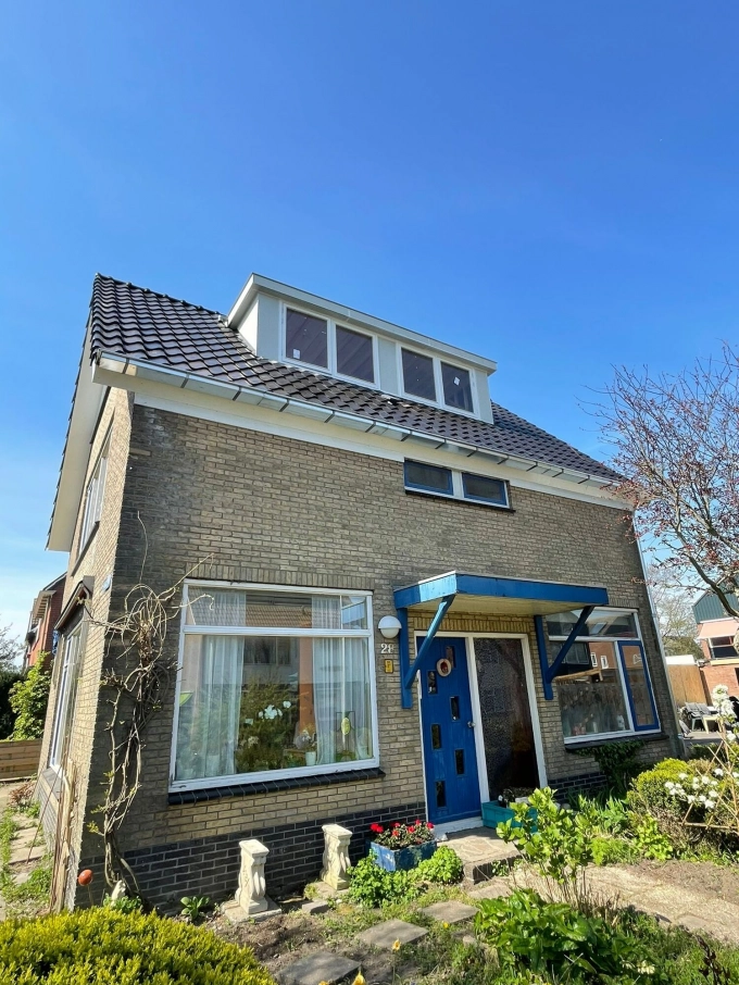 Zink en goten bij complete renovatie Texel